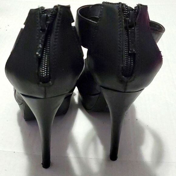 Michael Antonio Black Leather Crossed Party Event Stiletto Heels 7.5 - Picture 5 of 14